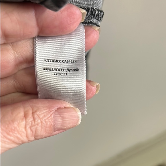 Daily Ritual Gray Relaxed Fit Blouse - Picture 3 of 3